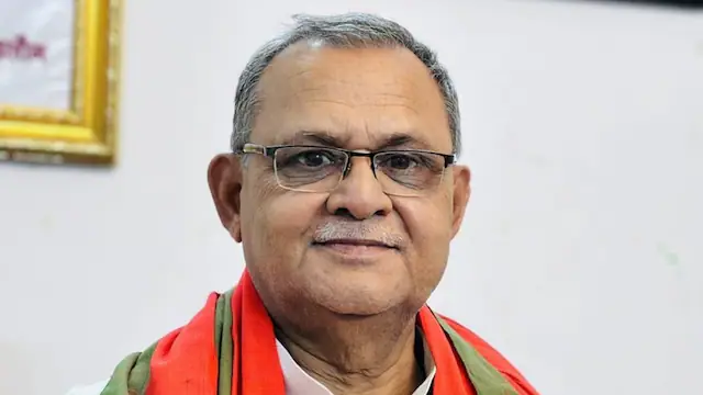 देश की संपत्ति कुछ हाथों में सिमट रही है', सांसद का सरकार पर निशाना